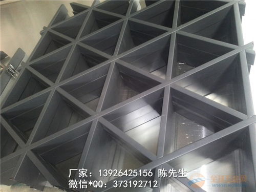 金屬吊頂幕墻建材 鋁格柵、方通與鋁片的應(yīng)用與優(yōu)勢